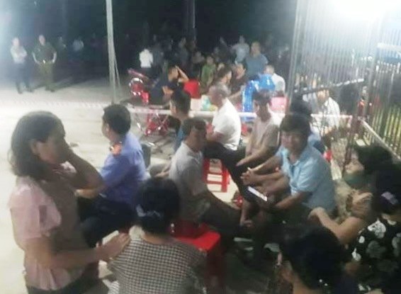 Án mạng ở Hà Tĩnh: Mâu thuẫn với hàng xóm, người phụ nữ bị đâm tử vong  - Ảnh 2